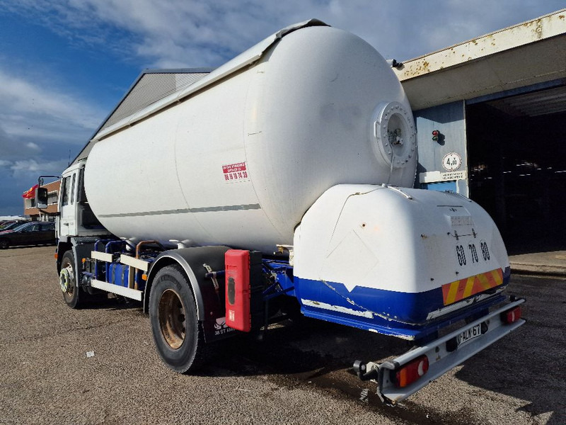 Volvo FL 250 GAS / LPG - Cisterna camión: foto 4 Volvo FL 250 GAS / LPG - Cisterna camión: foto 4