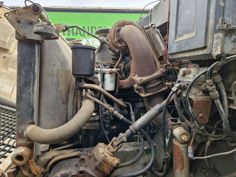Chasis camión Volvo N1033 6X4: foto 16