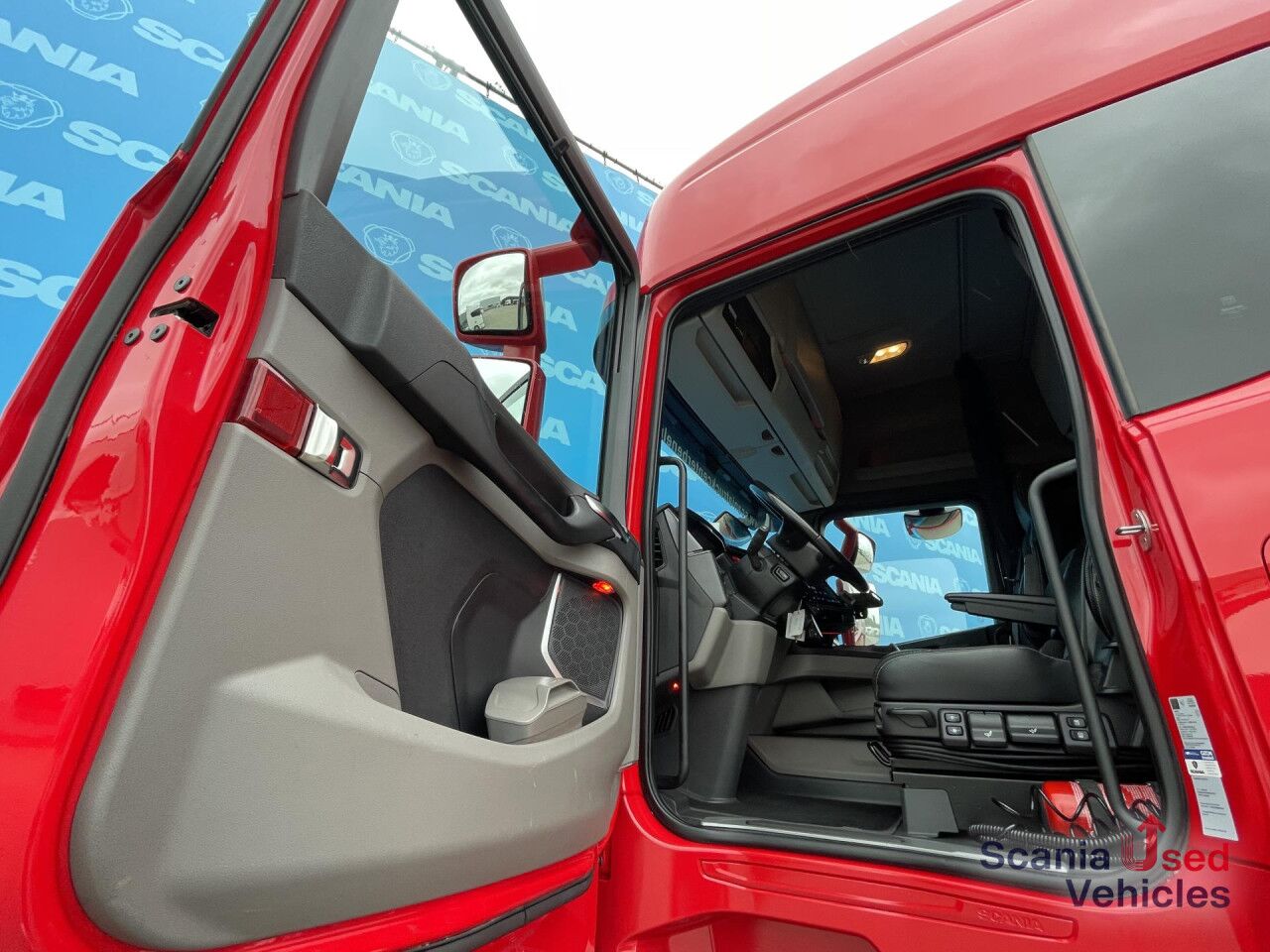 SCANIA R 500 A4x2NB RETARDER FULL AIR SUPER P-AIRCO ACC - Cabeza tractora: foto 4 SCANIA R 500 A4x2NB RETARDER FULL AIR SUPER P-AIRCO ACC - Cabeza tractora: foto 4