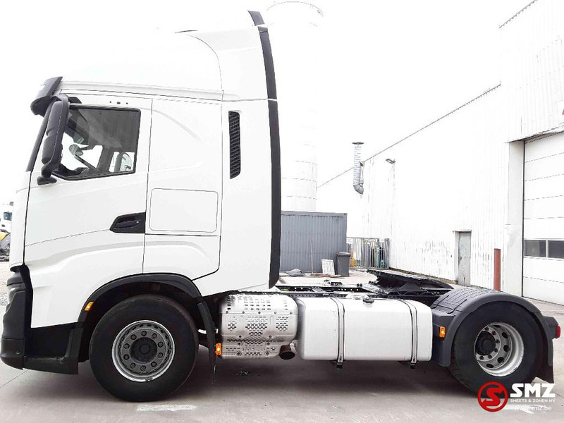 Iveco S-WAY 510 Zf intarder 2 tanks - Cabeza tractora: foto 5 Iveco S-WAY 510 Zf intarder 2 tanks - Cabeza tractora: foto 5