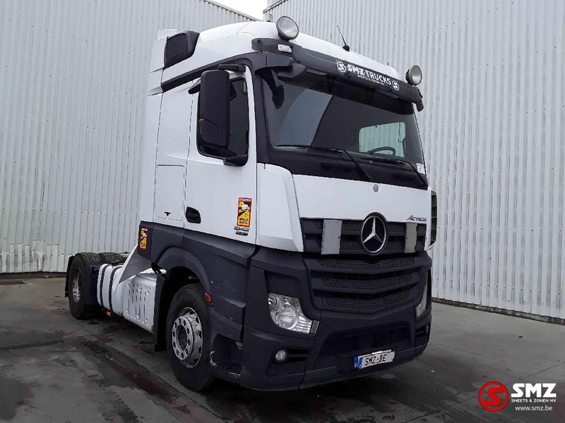 Mercedes-Benz Actros 1842 647'km Top 80% tyres pneu - Cabeza tractora: foto 1 Mercedes-Benz Actros 1842 647'km Top 80% tyres pneu - Cabeza tractora: foto 1