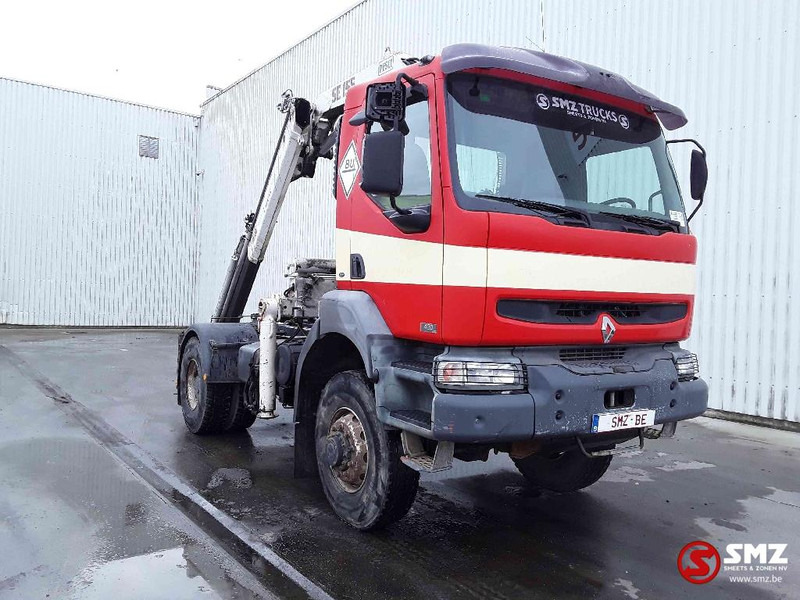Renault Kerax 420 4x4 Pesci Se 115/5 Extens - Cabeza tractora: foto 1 Renault Kerax 420 4x4 Pesci Se 115/5 Extens - Cabeza tractora: foto 1