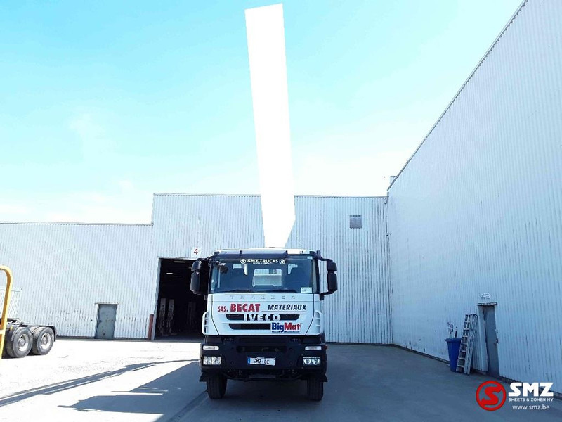 Iveco Trakker 360 Palfinger Pk18002 4+remote - Camión caja abierta, Camión grúa: foto 2 Iveco Trakker 360 Palfinger Pk18002 4+remote - Camión caja abierta, Camión grúa: foto 2