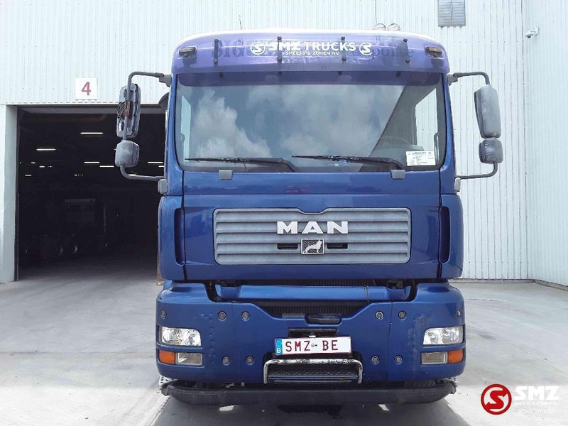 MAN TGA 26.480 6x4 manual - Chasis camión: foto 2 MAN TGA 26.480 6x4 manual - Chasis camión: foto 2