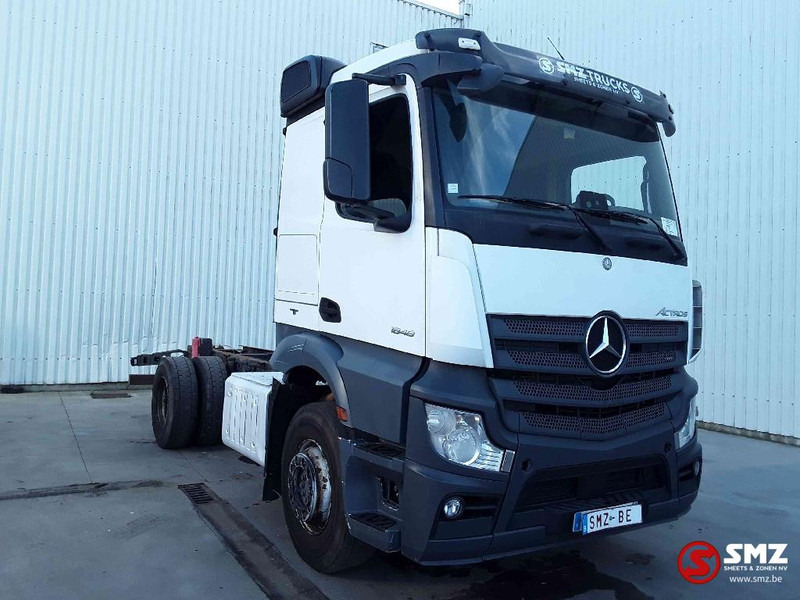 Mercedes-Benz Actros 1848 retarder - Chasis camión: foto 1 Mercedes-Benz Actros 1848 retarder - Chasis camión: foto 1