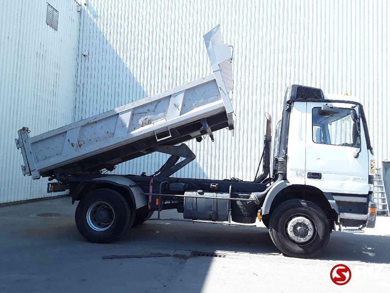 Mercedes-Benz Actros 2031 Lames manual - Volquete camión: foto 4 Mercedes-Benz Actros 2031 Lames manual - Volquete camión: foto 4
