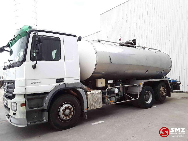 Mercedes-Benz Actros 2544 inox tank - 15.000 liter - retarder - Cisterna camión: foto 5 Mercedes-Benz Actros 2544 inox tank - 15.000 liter - retarder - Cisterna camión: foto 5