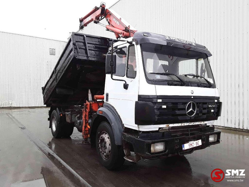 Mercedes-Benz SK 1824 lames grue - Volquete camión, Camión grúa: foto 1 Mercedes-Benz SK 1824 lames grue - Volquete camión, Camión grúa: foto 1
