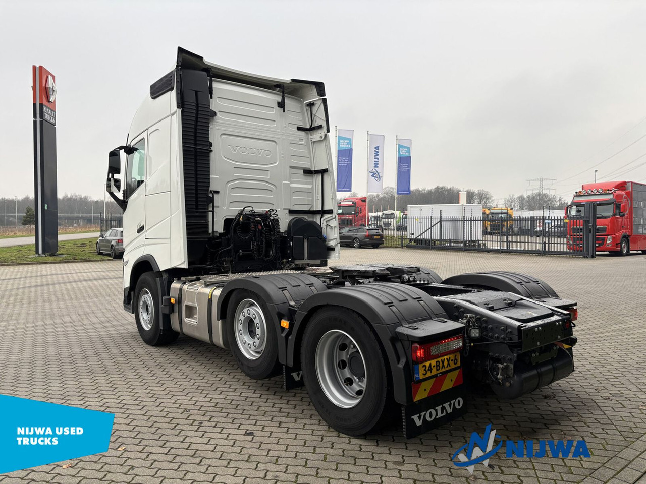 Volvo FH 460 6x2 /4 PTO + I-Parkcool - Cabeza tractora: foto 4 Volvo FH 460 6x2 /4 PTO + I-Parkcool - Cabeza tractora: foto 4