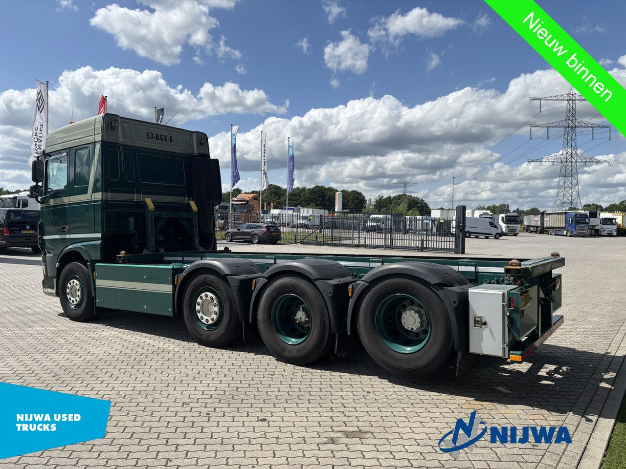 DAF XF 460 8x2 20ft container systeem - Multibasculante camión: foto 4 DAF XF 460 8x2 20ft container systeem - Multibasculante camión: foto 4