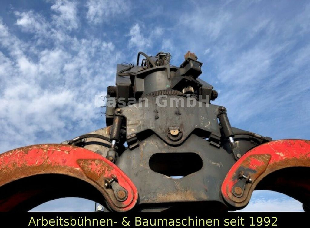 Equipo de manutención Rundholzstapler/Logstacker Svetruck TMF 15/11-54: foto 17