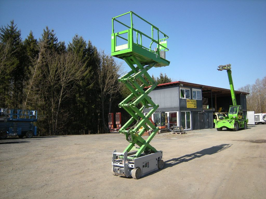 Camión con plataforma elevadora nuevo Genie GS 1932, Scherenarbeitsbühne Genie 8 m: foto 6 Camión con plataforma elevadora nuevo Genie GS 1932, Scherenarbeitsbühne Genie 8 m: foto 6