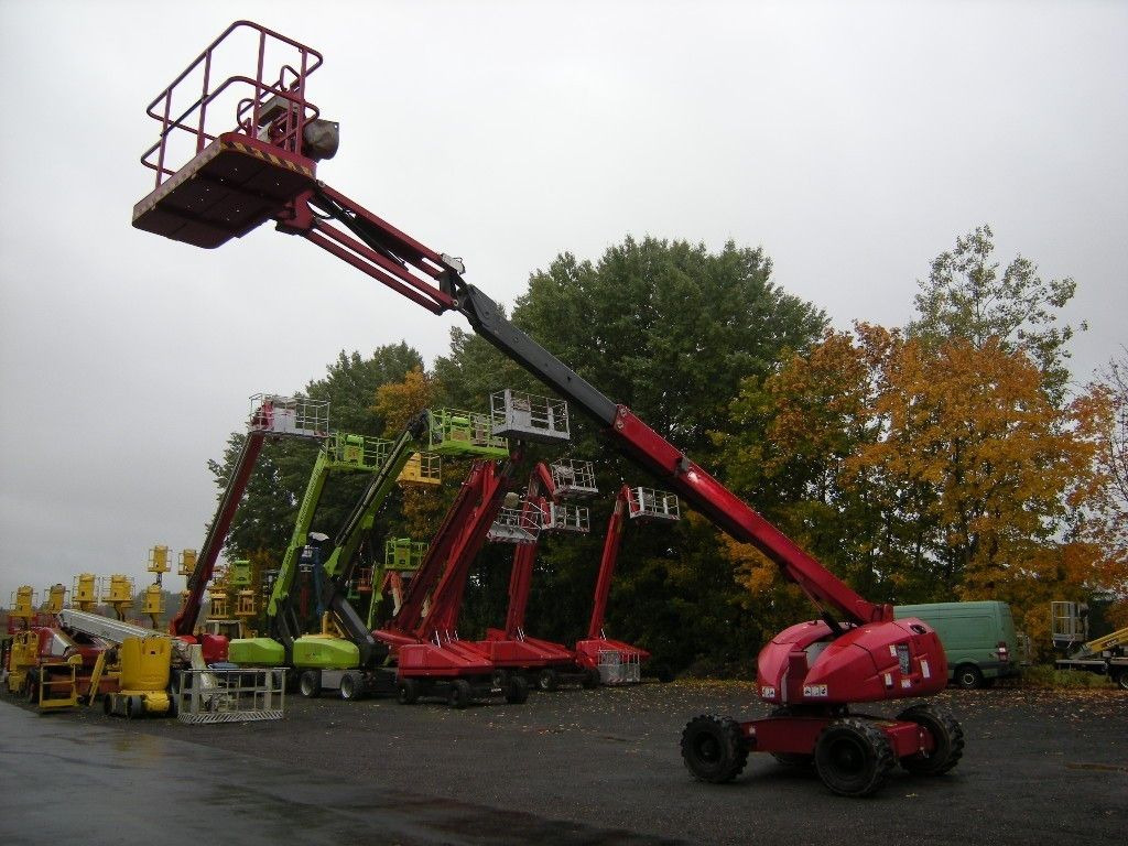 Haulotte Arbeitsbühne H16 TPX, Allrad 16m - Camión con plataforma elevadora: foto 4 Haulotte Arbeitsbühne H16 TPX, Allrad 16m - Camión con plataforma elevadora: foto 4