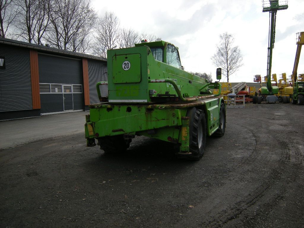 Merlo RT 4025 Roto 45.21 MCSS - Manipulador telescópico: foto 2 Merlo RT 4025 Roto 45.21 MCSS - Manipulador telescópico: foto 2