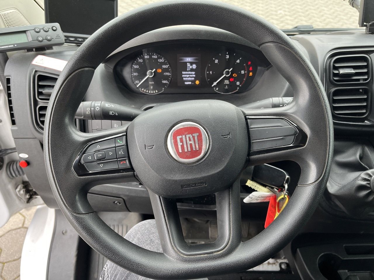 Fiat Ducato 4x2 160 Thermoking TK V500 Nockenwellenschaden - Frigorífico furgoneta: foto 5 Fiat Ducato 4x2 160 Thermoking TK V500 Nockenwellenschaden - Frigorífico furgoneta: foto 5