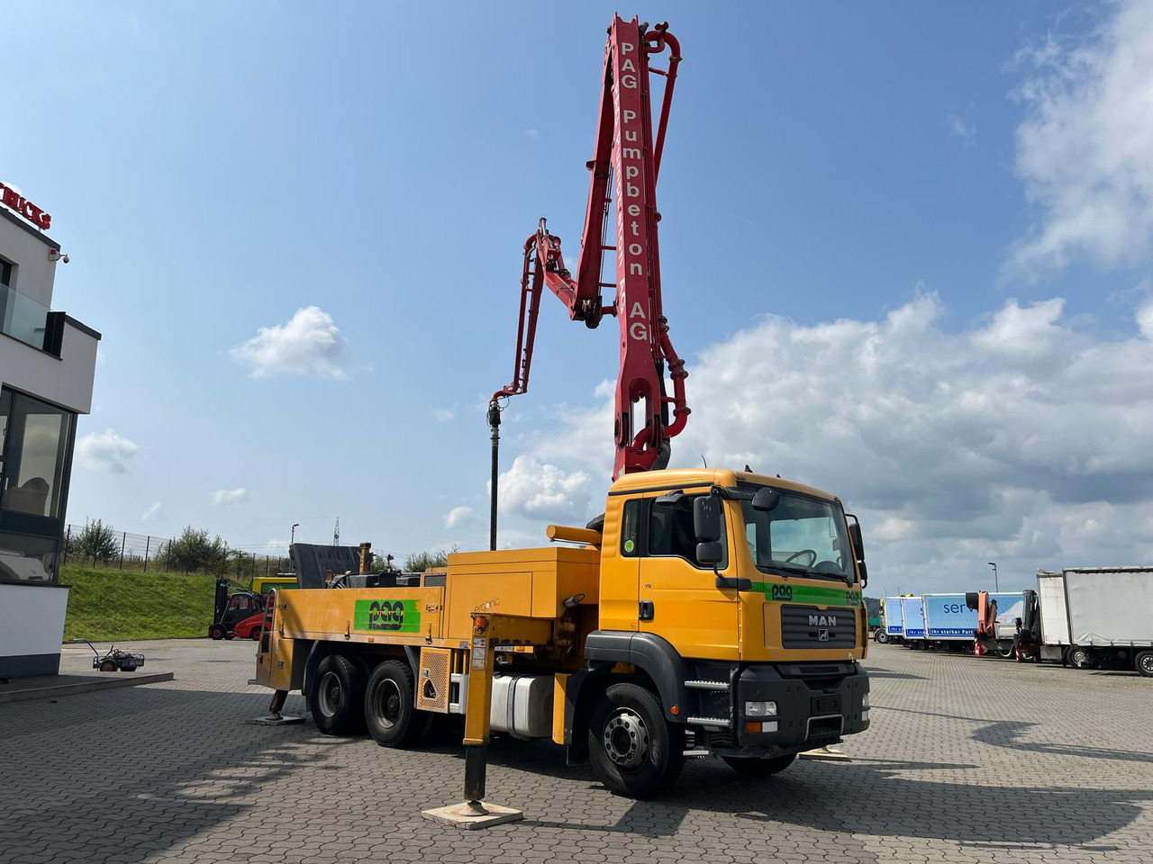 MAN 26.360 6x4 Putzmeister 24 m Hallenpumpe - Bomba de hormigón: foto 5 MAN 26.360 6x4 Putzmeister 24 m Hallenpumpe - Bomba de hormigón: foto 5