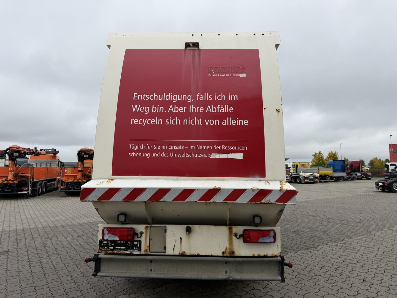 Camión de basura para transporte de basura MAN TGS 26.320 6x2 BL Faun Frontlader: foto 8 Camión de basura para transporte de basura MAN TGS 26.320 6x2 BL Faun Frontlader: foto 8