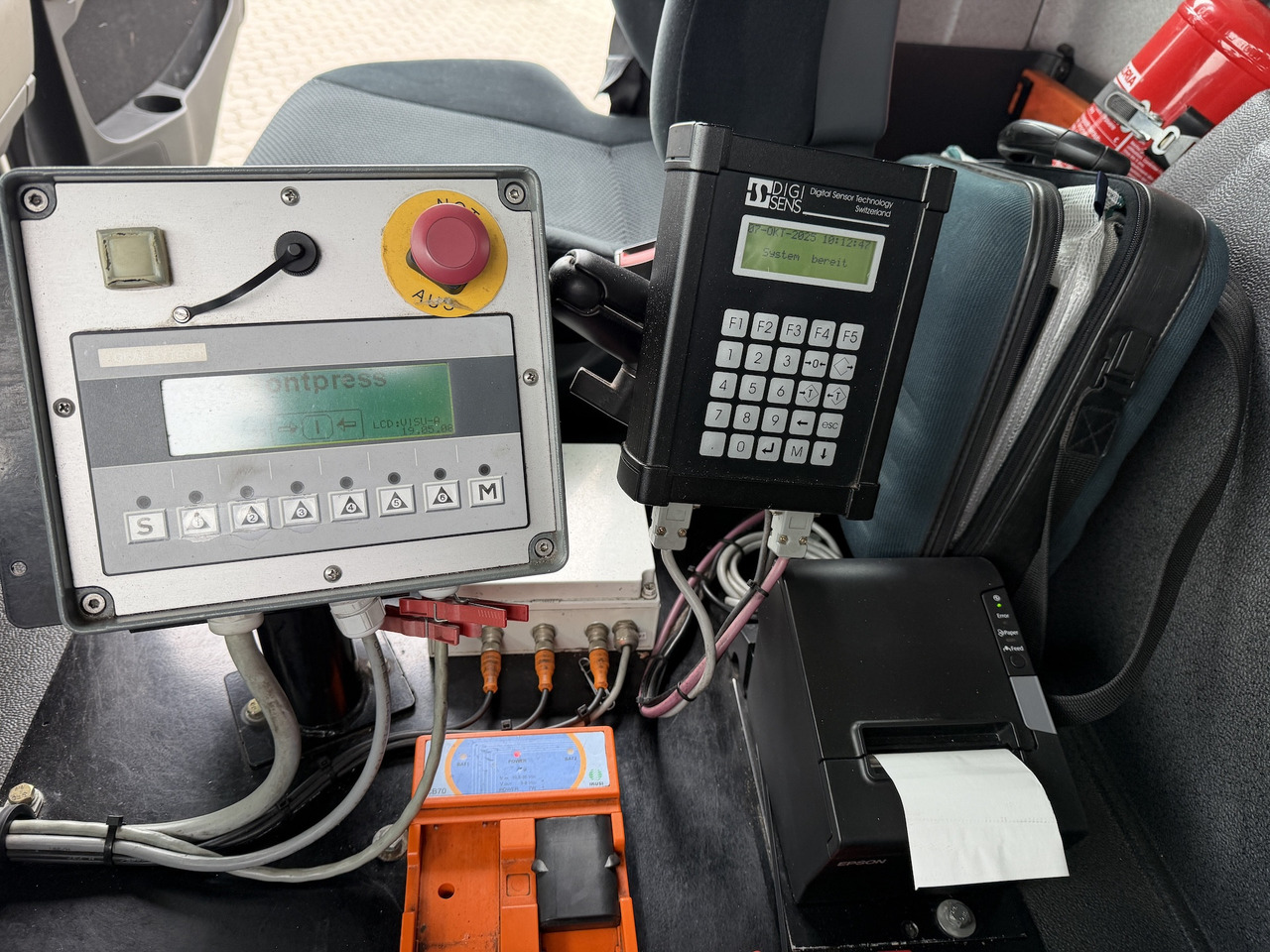 Camión de basura para transporte de basura MAN TGS 26.320 6x2 BL Faun Frontlader: foto 13 Camión de basura para transporte de basura MAN TGS 26.320 6x2 BL Faun Frontlader: foto 13