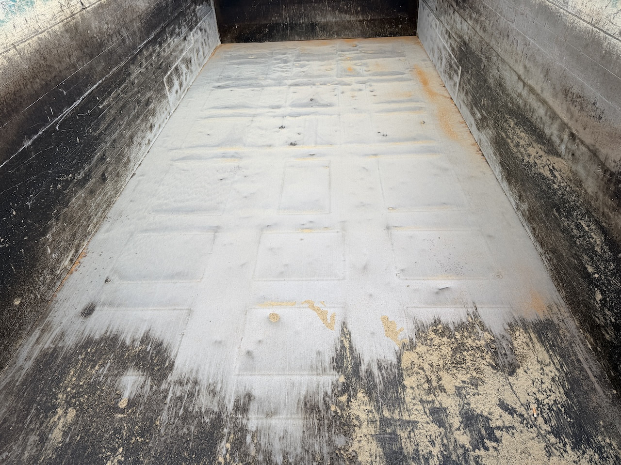 MAN TGS 35.460 8x4 Dautel Intarder - Volquete camión: foto 3 MAN TGS 35.460 8x4 Dautel Intarder - Volquete camión: foto 3