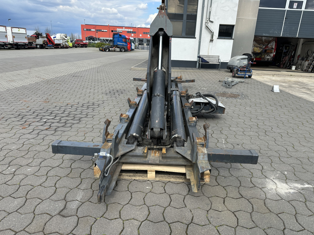 Multibasculante camión Palfinger PALIFT T 20Schub   Knick Abrollkipper: foto 6