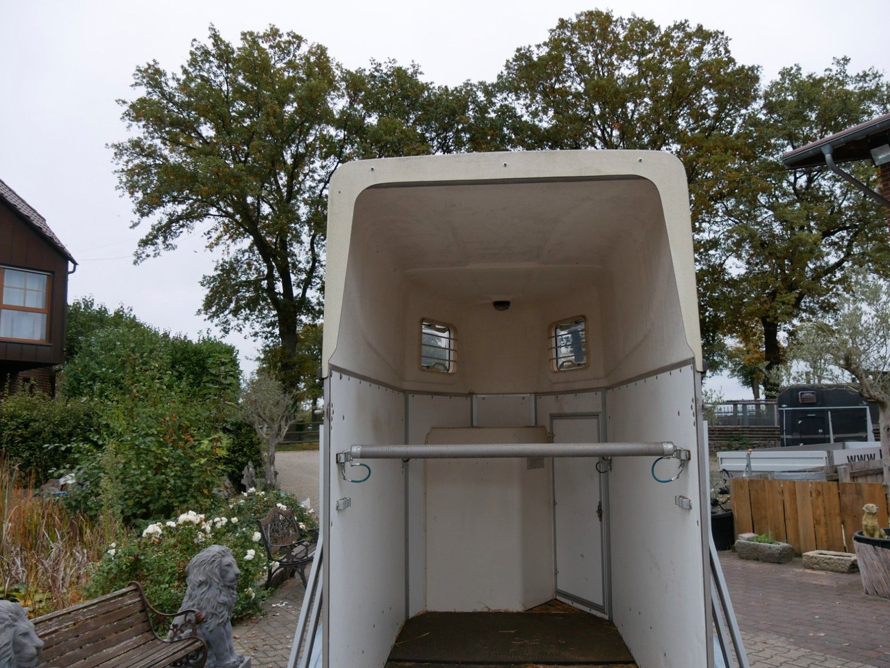 Blomert 1,5 Pferde Holz Poly - Transporte de ganado remolque: foto 3 Blomert 1,5 Pferde Holz Poly - Transporte de ganado remolque: foto 3