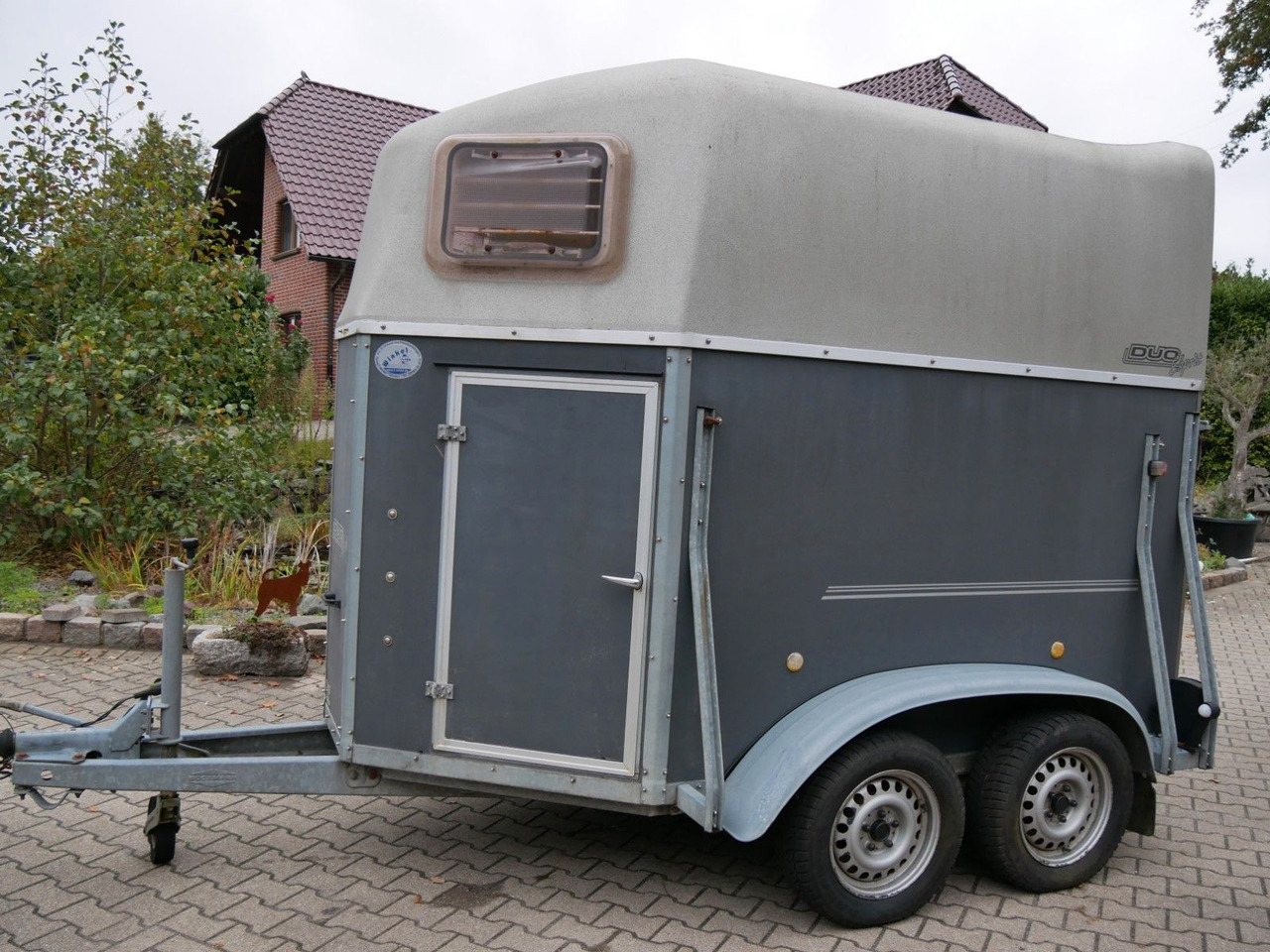 Böckmann Duo Esprit mit Sattelkammer - Transporte de ganado remolque: foto 1 Böckmann Duo Esprit mit Sattelkammer - Transporte de ganado remolque: foto 1