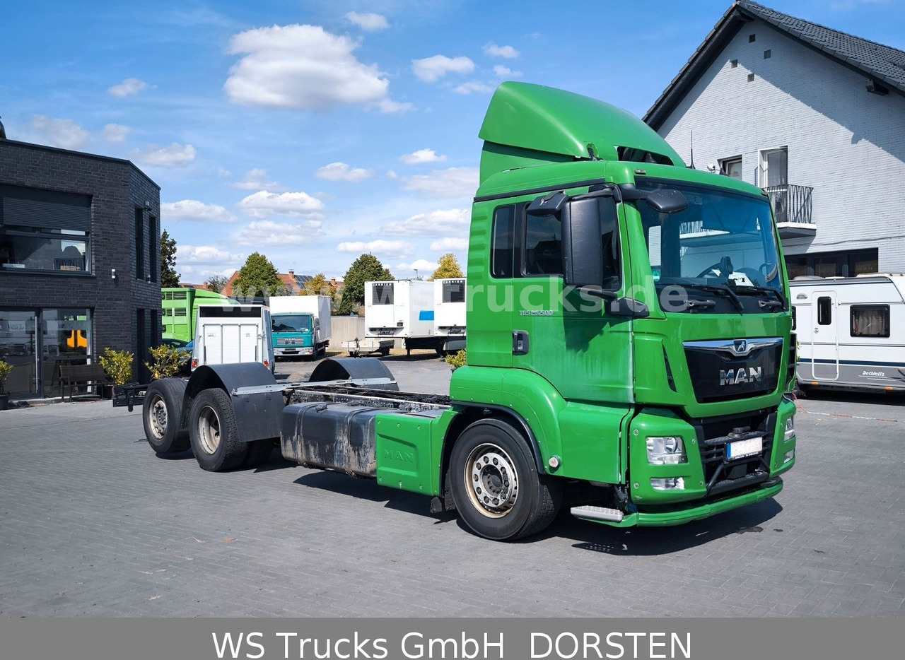 MAN TGS 26.500 6x2 Luft/Luft Lenkachse Intader - Chasis camión: foto 1 MAN TGS 26.500 6x2 Luft/Luft Lenkachse Intader - Chasis camión: foto 1