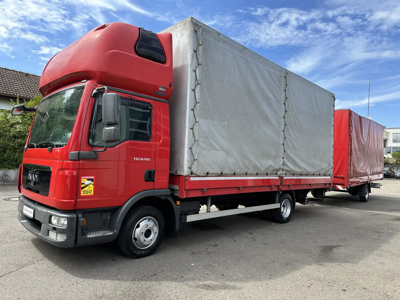 MAN MAN 8.180 Zug mit SAXAS 1-Achs Anh Topsleeper MAN 8.180 Zug mit SAXAS 1-Achs Anh Topsleeper - Furgoneta con caja de lona: foto 1 MAN MAN 8.180 Zug mit SAXAS 1-Achs Anh Topsleeper MAN 8.180 Zug mit SAXAS 1-Achs Anh Topsleeper - Furgoneta con caja de lona: foto 1
