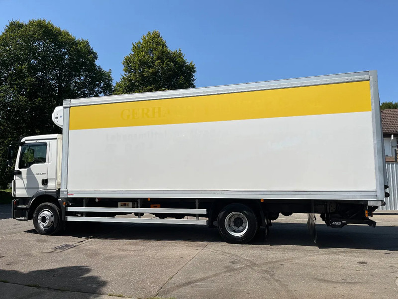 MAN TGM 15.250 *Bi-/Multitemp*Tiefkühlfahrzeug*POLARUS-Tiefkühlkoffer*MBB-C 2000 S LBW* - Frigorífico camión: foto 3 MAN TGM 15.250 *Bi-/Multitemp*Tiefkühlfahrzeug*POLARUS-Tiefkühlkoffer*MBB-C 2000 S LBW* - Frigorífico camión: foto 3