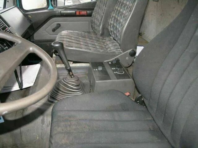 Limpieza de alcantarillado Mercedes-Benz ASSMANN SAUG SPÜL A3 TANK +KOMBIFZ f. Diesel/ Heizöl: foto 9 Limpieza de alcantarillado Mercedes-Benz ASSMANN SAUG SPÜL A3 TANK +KOMBIFZ f. Diesel/ Heizöl: foto 9