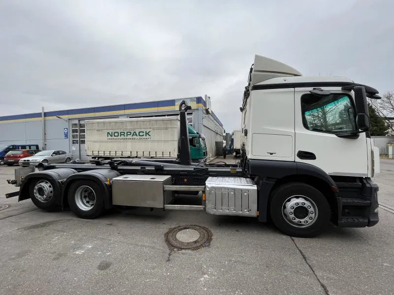 Mercedes-Benz Actros 2543 BL 6x2 MEILLER Abroller TÜV NEU! - Multibasculante camión: foto 5 Mercedes-Benz Actros 2543 BL 6x2 MEILLER Abroller TÜV NEU! - Multibasculante camión: foto 5