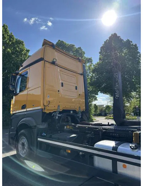 Mercedes-Benz Actros 2546 6x2 2646 Lenk/Lift MEILLER 2170 Intarder - Portacontenedore/ Intercambiable camión, Camión grúa: foto 4 Mercedes-Benz Actros 2546 6x2 2646 Lenk/Lift MEILLER 2170 Intarder - Portacontenedore/ Intercambiable camión, Camión grúa: foto 4