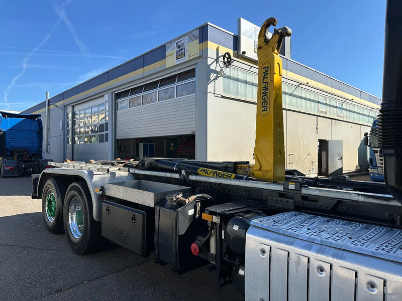 Mercedes-Benz Arocs 2551 6X4*HAD*Abroller *Palfinger*Euro6D*Intarder - Multibasculante camión: foto 4 Mercedes-Benz Arocs 2551 6X4*HAD*Abroller *Palfinger*Euro6D*Intarder - Multibasculante camión: foto 4