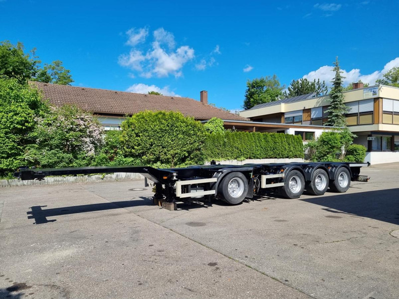 Nooteboom CT-53-04 D 4-Achs Containerchassis Combitrailer CT-53-04 D 4-Achs Containerchassis Combitrailer - Portacontenedore/ Intercambiable semirremolque: foto 1 Nooteboom CT-53-04 D 4-Achs Containerchassis Combitrailer CT-53-04 D 4-Achs Containerchassis Combitrailer - Portacontenedore/ Intercambiable semirremolque: foto 1
