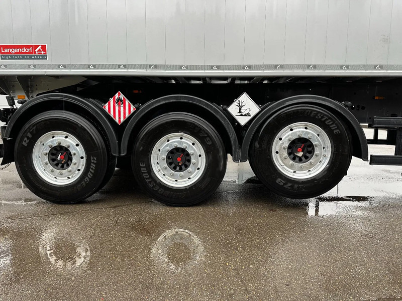 Semirremolque Langendorf SKA24/30*TÜV NEU!*45m³*Getreide VOLLALU Kipper: foto 13 Semirremolque Langendorf SKA24/30*TÜV NEU!*45m³*Getreide VOLLALU Kipper: foto 13