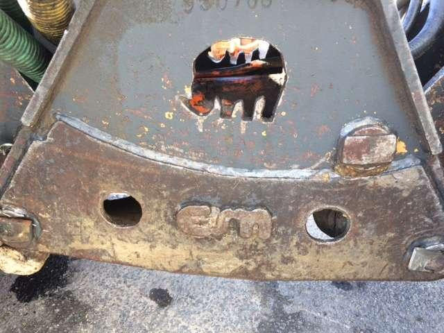 Pour Camion - 800mm avec Rotator - Pinza de manipulación: foto 3 Pour Camion - 800mm avec Rotator - Pinza de manipulación: foto 3