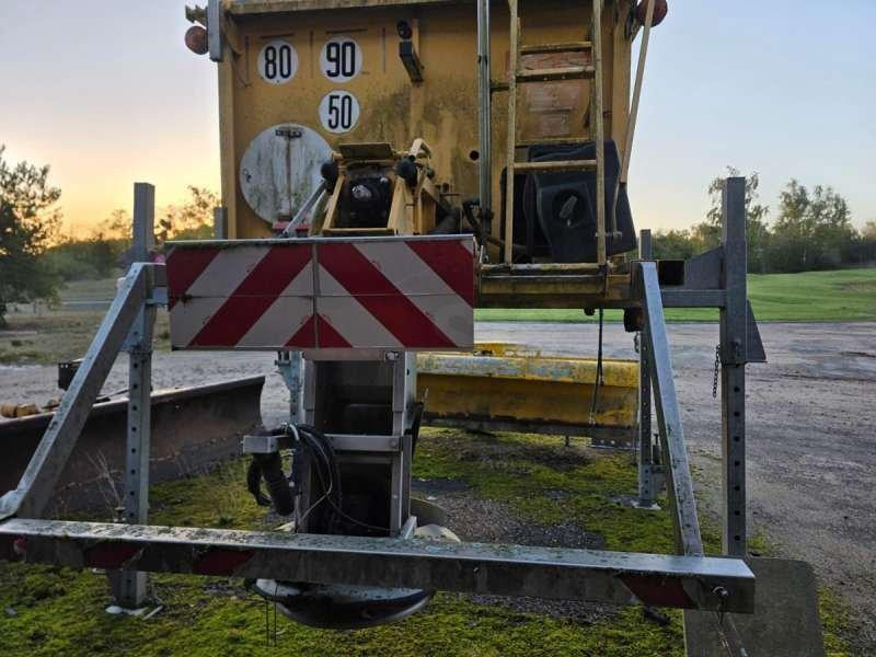 SALEUSE + LAME A NEIGE - Esparcidor de sal para Cuchilla quitanieves: foto 3 SALEUSE + LAME A NEIGE - Esparcidor de sal para Cuchilla quitanieves: foto 3