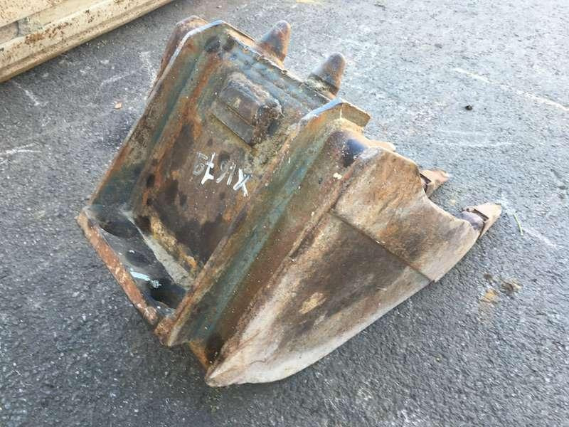 VOLVO 360mm - pelles 2,5 Tonnes - Cazo para excavadora: foto 4 VOLVO 360mm - pelles 2,5 Tonnes - Cazo para excavadora: foto 4