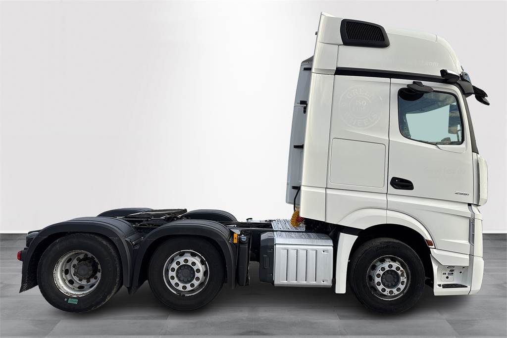 Mercedes-Benz ACTROS 5 2551 LS 6x2 - Cabeza tractora: foto 4 Mercedes-Benz ACTROS 5 2551 LS 6x2 - Cabeza tractora: foto 4