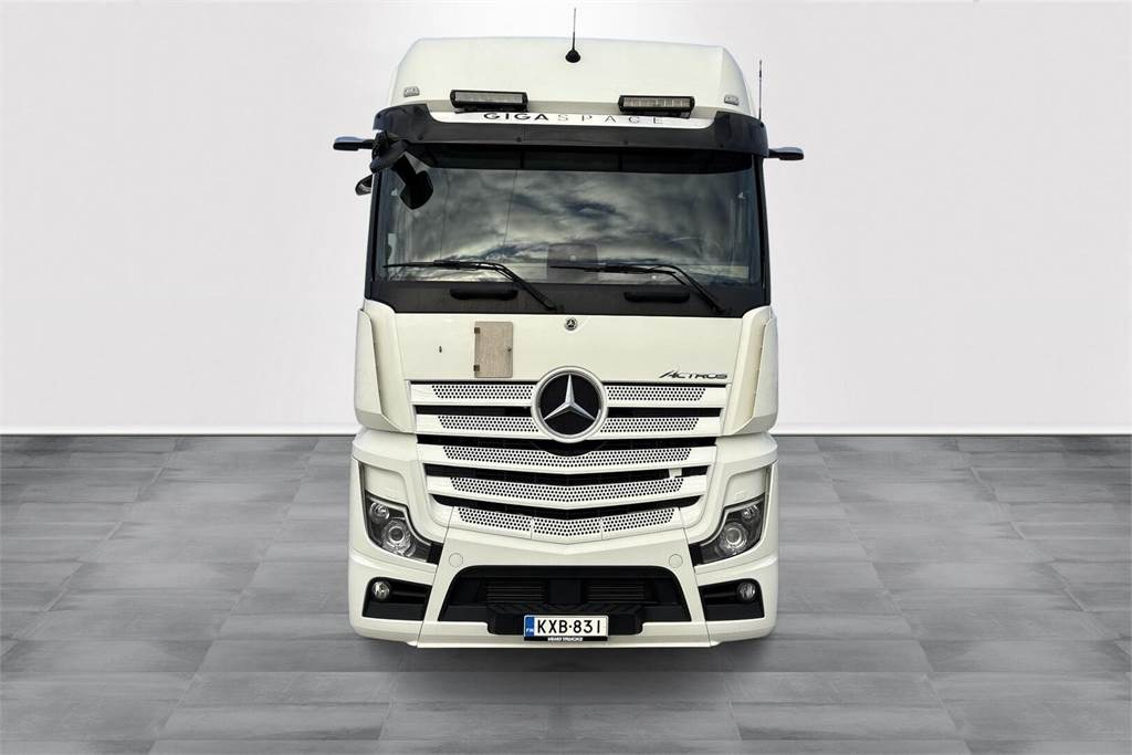 Mercedes-Benz ACTROS 5 2551 LS 6x2 - Cabeza tractora: foto 2 Mercedes-Benz ACTROS 5 2551 LS 6x2 - Cabeza tractora: foto 2