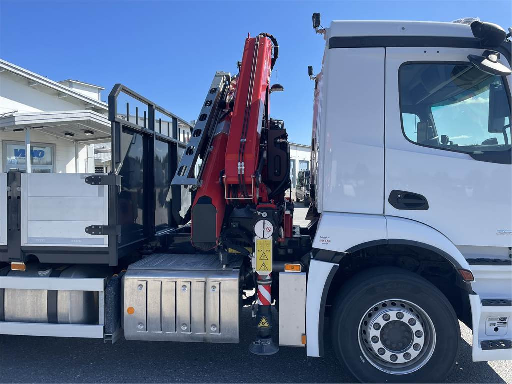 Mercedes-Benz ACTROS 2532L 6x2 - Camión grúa: foto 3 Mercedes-Benz ACTROS 2532L 6x2 - Camión grúa: foto 3