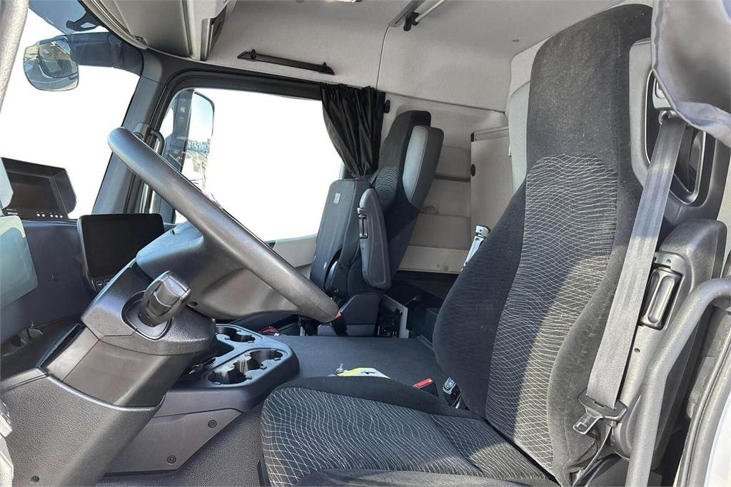 Isotérmico camión Mercedes-Benz ACTROS 5L 2546 L6x2 / FRC 02/2028: foto 12