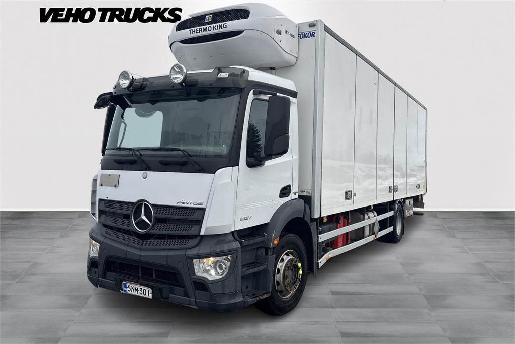 Mercedes-Benz ANTOS 1827L KSA Umpikori + PL-Nostin - Camión caja cerrada: foto 1 Mercedes-Benz ANTOS 1827L KSA Umpikori + PL-Nostin - Camión caja cerrada: foto 1