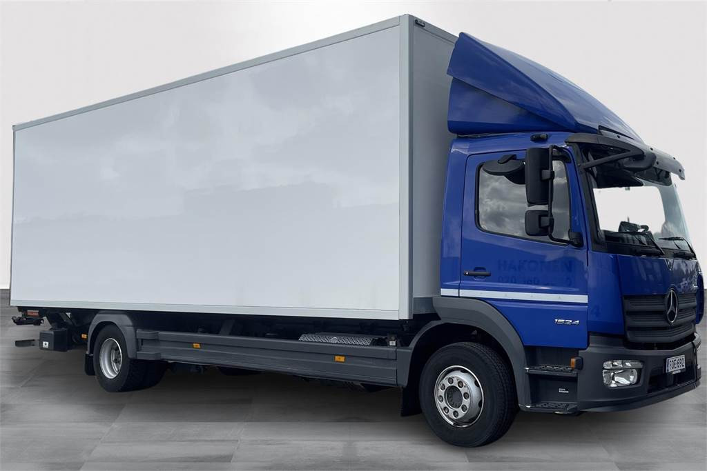 Mercedes-Benz ATEGO 1524L Ksa-kori +PL - Camión caja cerrada: foto 3 Mercedes-Benz ATEGO 1524L Ksa-kori +PL - Camión caja cerrada: foto 3