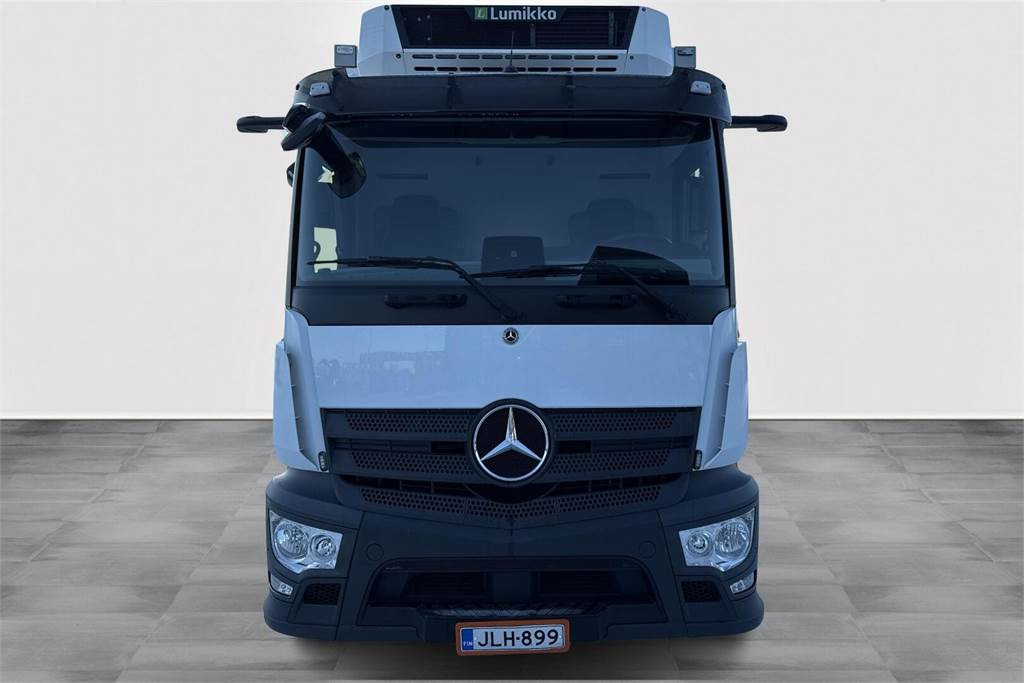 Mercedes-Benz Actros 1830L 5 SM FRC 2-lämpö(atp10/2025) - Isotérmico camión: foto 2 Mercedes-Benz Actros 1830L 5 SM FRC 2-lämpö(atp10/2025) - Isotérmico camión: foto 2