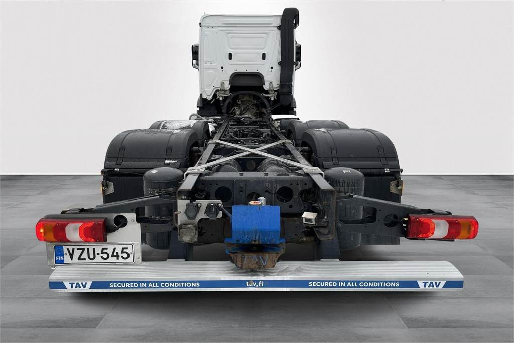 Mercedes-Benz Actros 2551L 6x2 alusta - Chasis camión: foto 4 Mercedes-Benz Actros 2551L 6x2 alusta - Chasis camión: foto 4