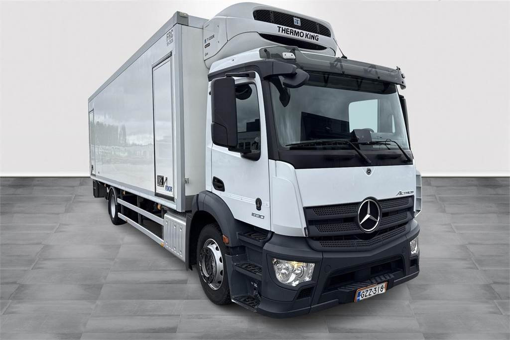 Mercedes-Benz Actros 5 1830L nR 4x2 FRC 10/2026 - Isotérmico camión: foto 3 Mercedes-Benz Actros 5 1830L nR 4x2 FRC 10/2026 - Isotérmico camión: foto 3