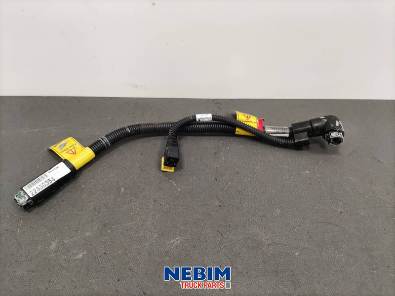 Volvo Volvo - 22330354 - Adblue slang - Piezas de recambio para Camión: foto 2 Volvo Volvo - 22330354 - Adblue slang - Piezas de recambio para Camión: foto 2