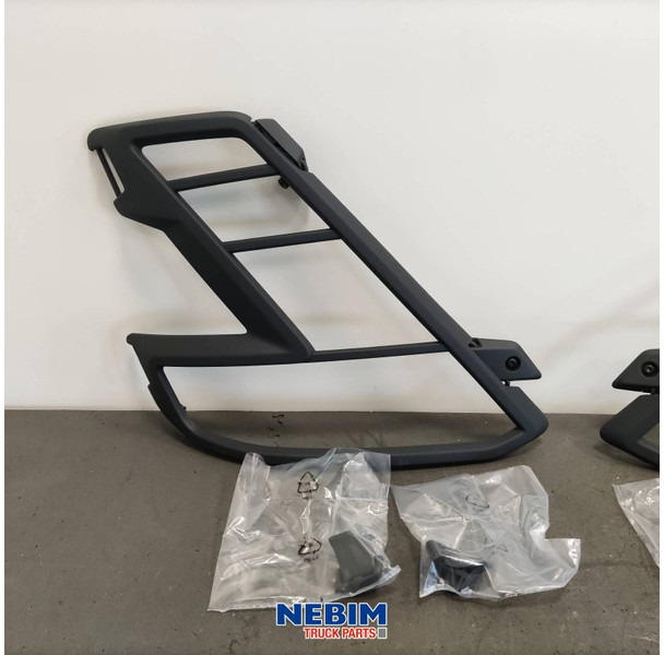 Volvo Volvo - 23146213 - Koplampbescherming FM5/E - Piezas de recambio para Camión: foto 2 Volvo Volvo - 23146213 - Koplampbescherming FM5/E - Piezas de recambio para Camión: foto 2