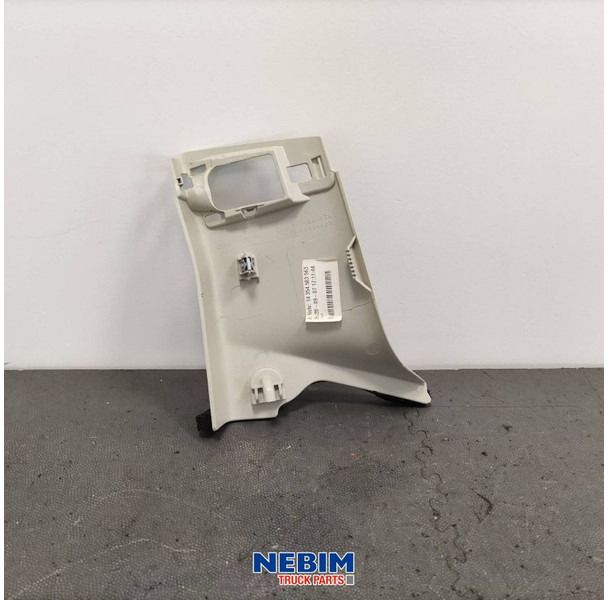 Volvo Volvo - 82869588 - Interieurpaneel A-stijl FH4 - Piezas de recambio para Camión: foto 2 Volvo Volvo - 82869588 - Interieurpaneel A-stijl FH4 - Piezas de recambio para Camión: foto 2